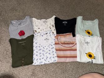 Hollister crop too size small