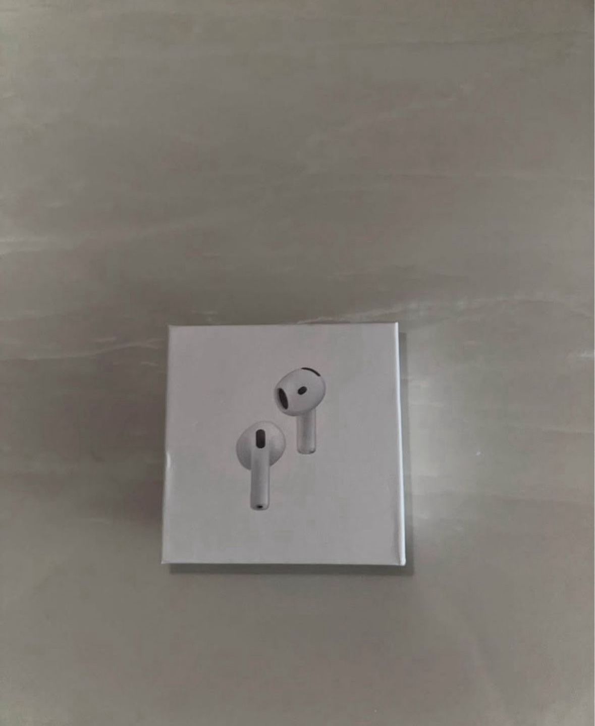 AirPod 4