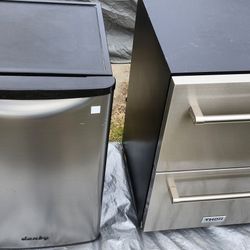 Refrigerator both 195