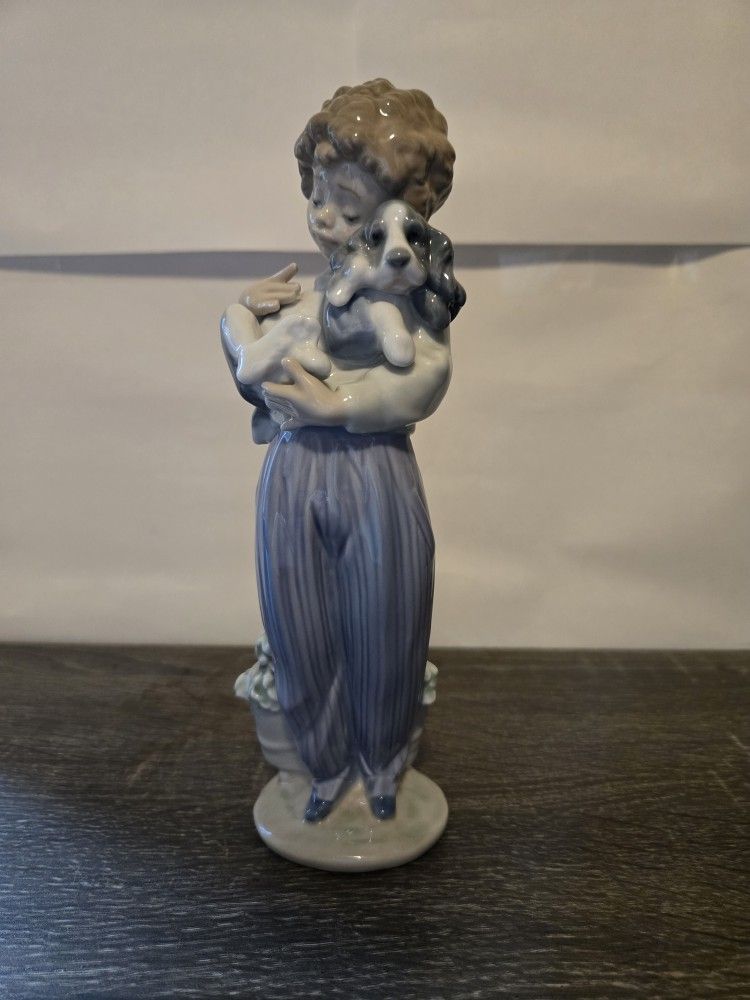 LLADRO MY BUDDY BOY W/DOG FIGURINE