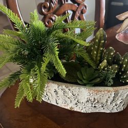 Faux Ceramic. Read Description 