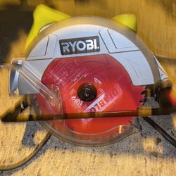 Ryobi saw