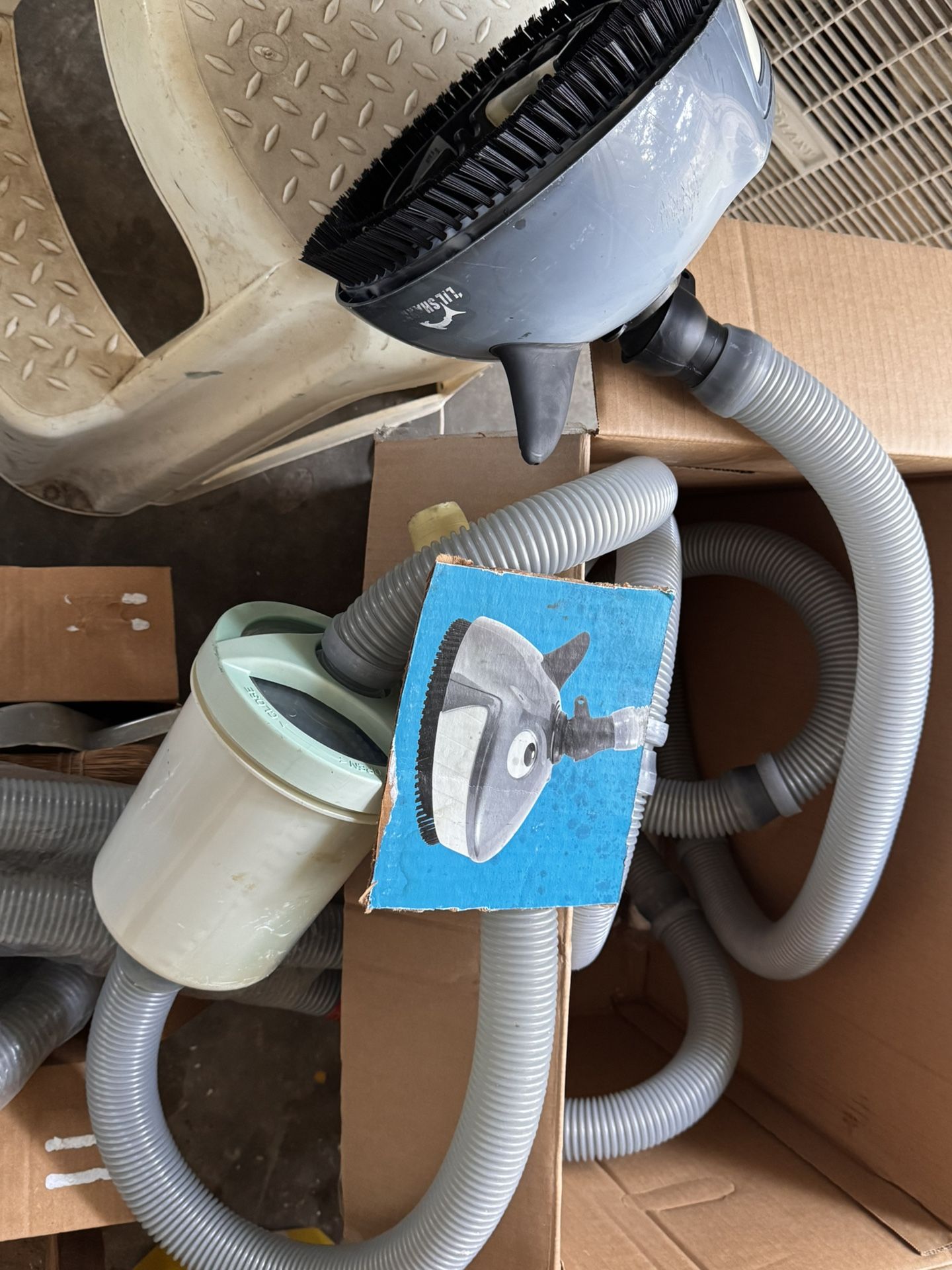 Lil Shark Pool Cleaner