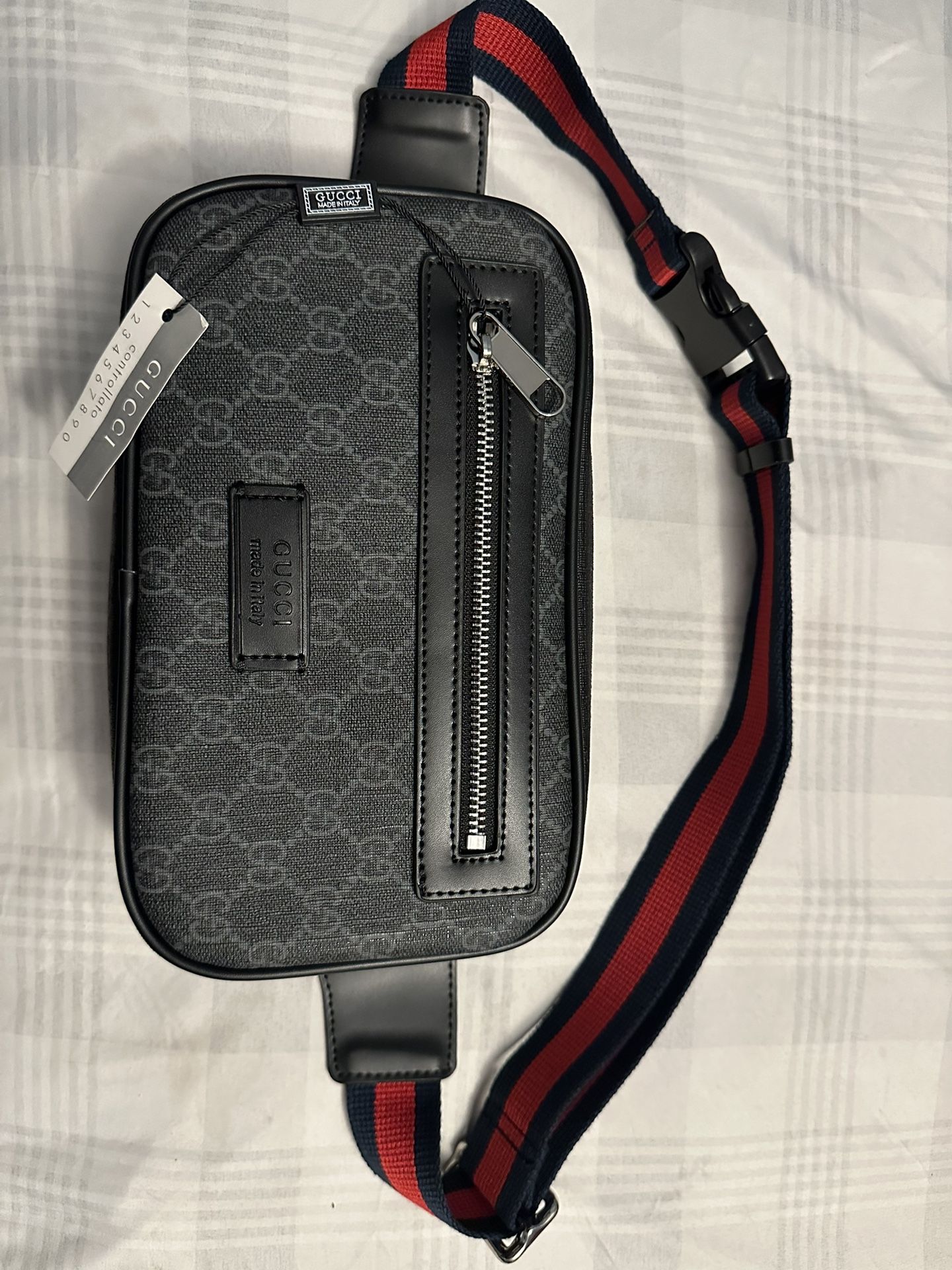 GG Supreme Belt Bag / Crossbody