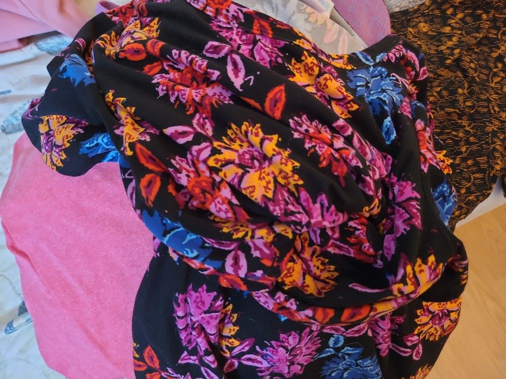 3 LulaRow With Matching Leggings