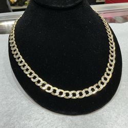 14k gold Cuban link necklace