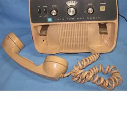 Vintage GM Two Way Radio For Car