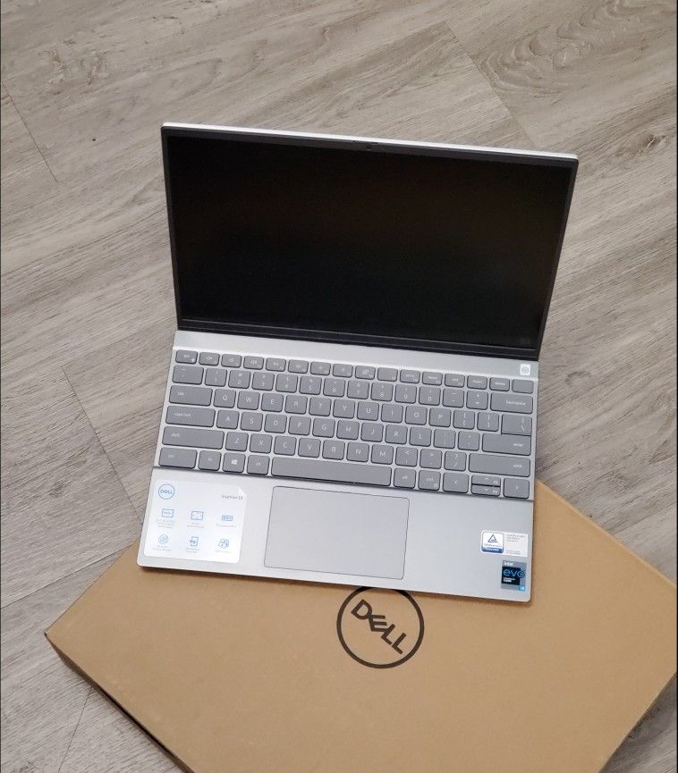 Dell Inspiron 13 Laptop 16GB RAM 512GB SSD - $1 Today and the rest later 🤗