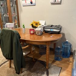 Real Wood Table With 6 Chairs And A Leaf 