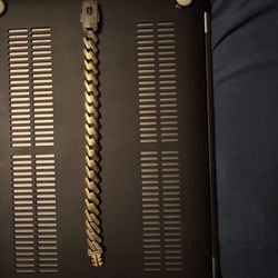 10k Gold Cuban Bracelet