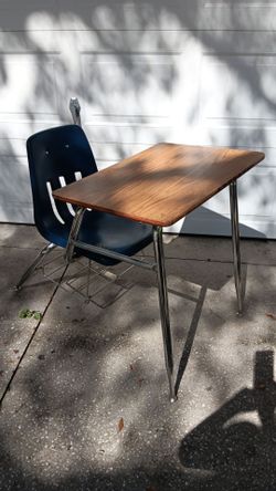 Metal Framed Large Student Desk - Very Well Made!