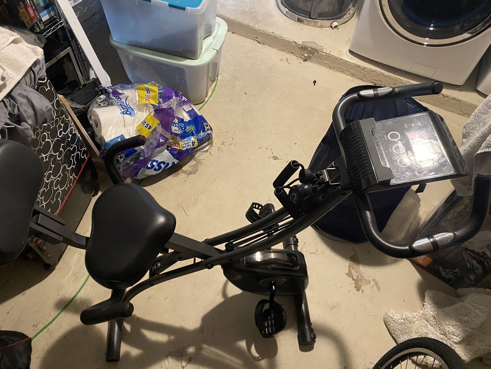 Stationary Bike W/Rope Pull