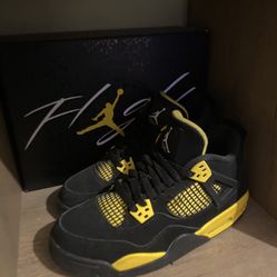 Jordan 4s