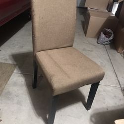 Set Of 4 Chairs