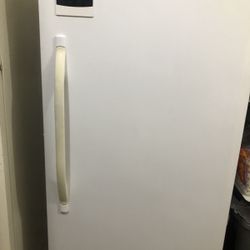 Kenmore Freezer 
