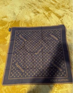 LV X SUPREME BANDANA