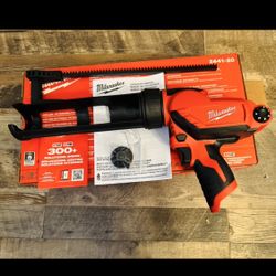 Milwaukee 12V Lithium-lon Cordless 10 oz. Adhesive and Caulk Gun (tool only)