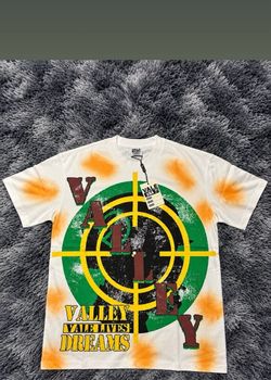 Valley Dreams Graphic T-Shirt