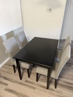 Dinning Table Set