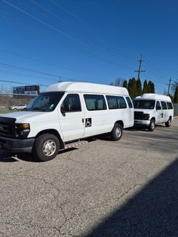 2012 ford wheelchair van