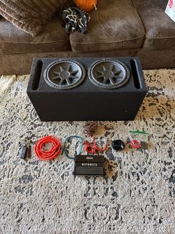 Kicker Sound System + AMP and Harness