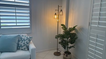 Floor lamp brushed gold dimmable
