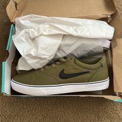 Nike SB Chrome 2 Cnvs 