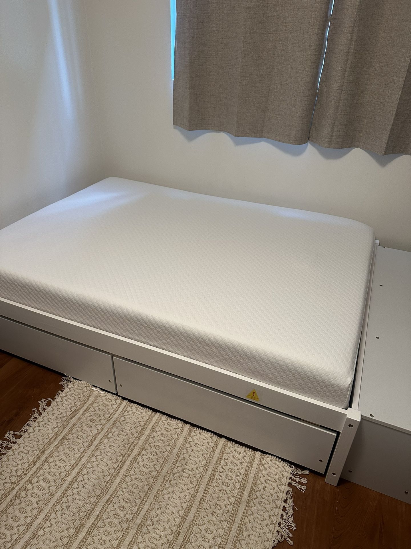 Full Bed Mattress And Frame