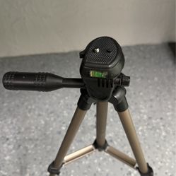 3 Feet Tall Camera Stand 
