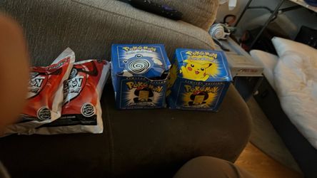 Vintage 99 Pokemon poke ball  23k gold plated sealed