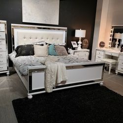 Bedroom Set