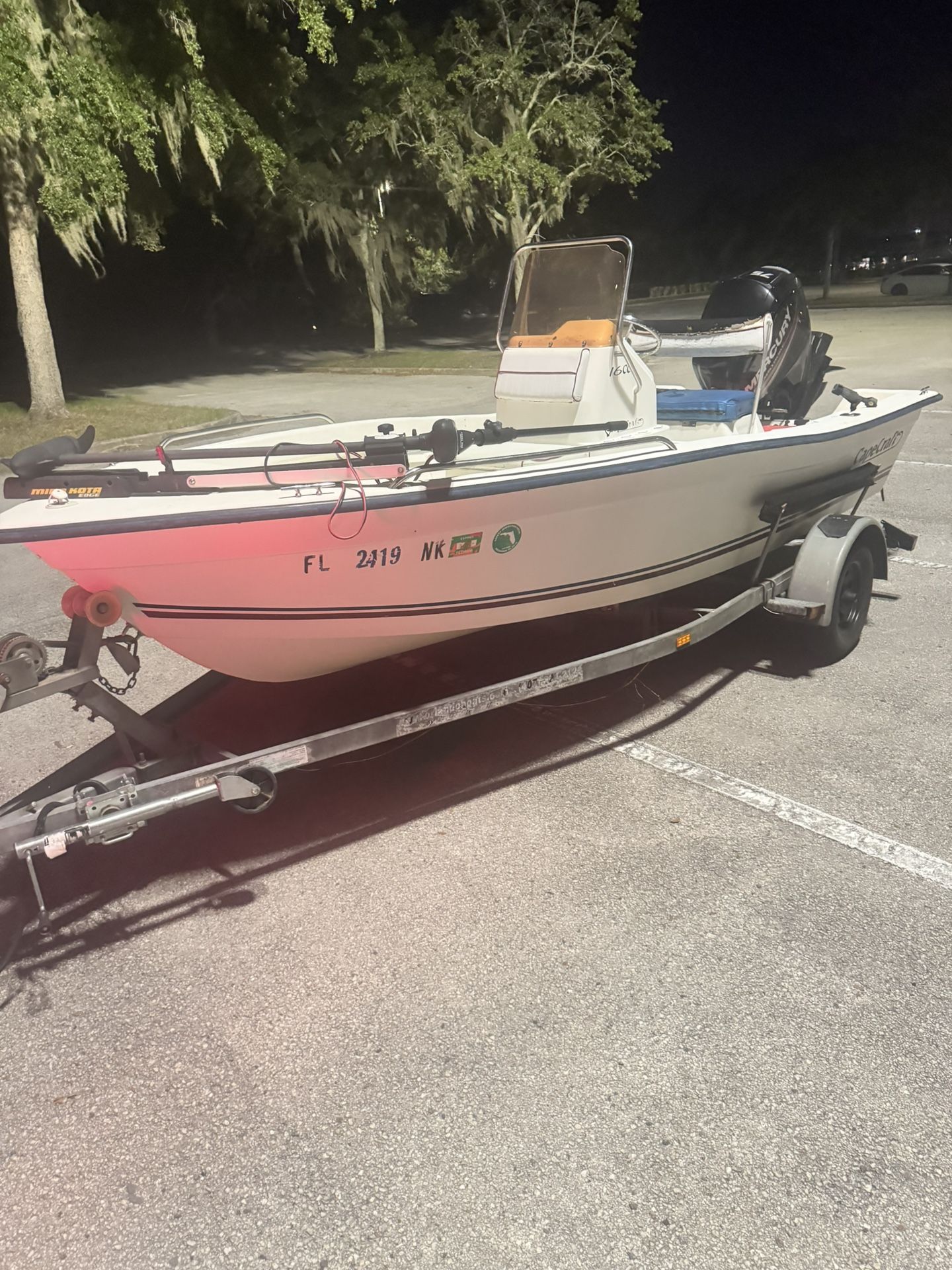 2006 Capecraft Boat