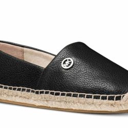 Mk Brand New Size 9