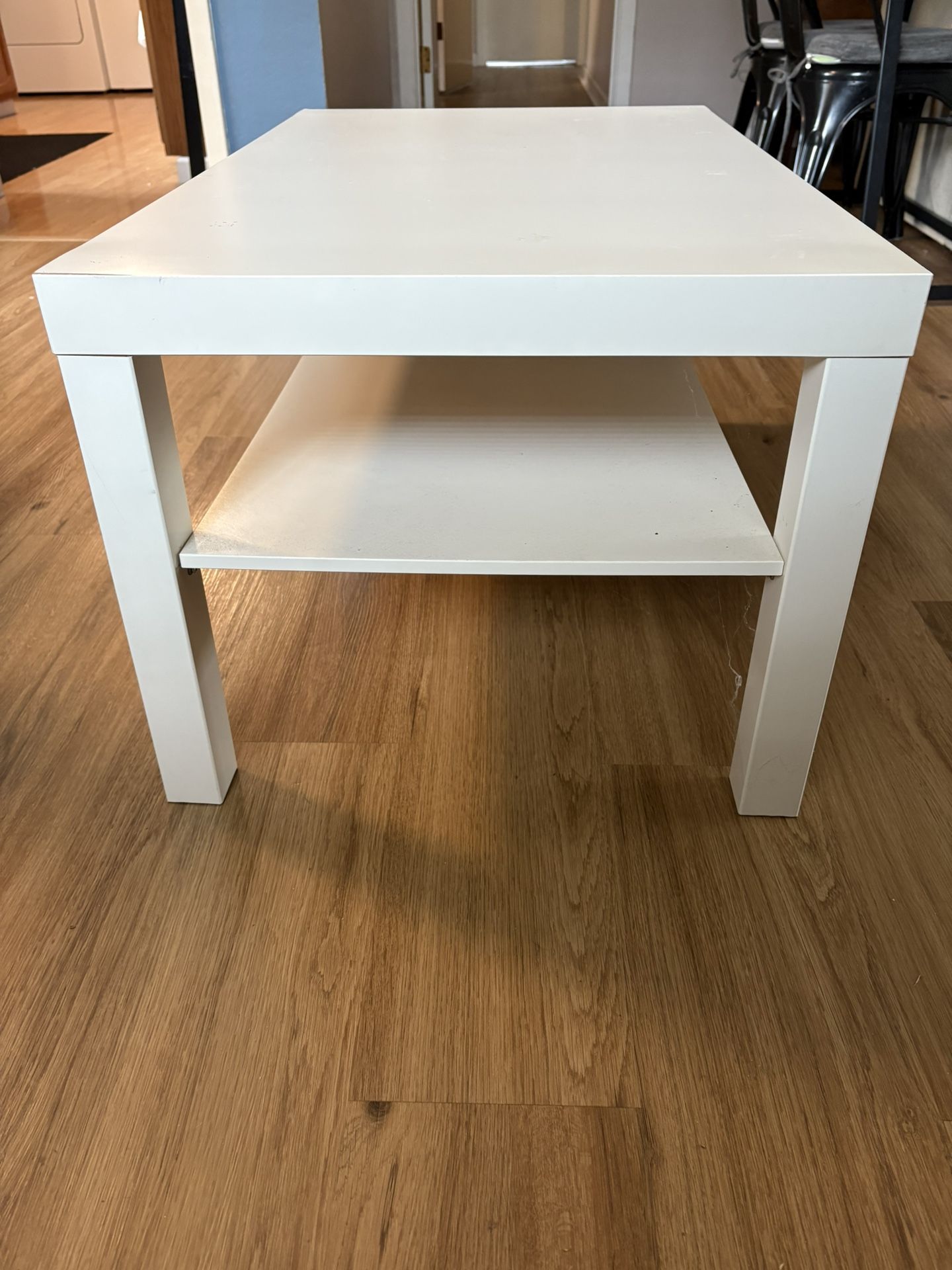 White Coffee table