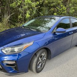 2020 KIA FORTE LXS *ONLY 82K MILES* WARRANTY* TRADES* FINANCING FL  *ONLY 82,000 MILES  *CLEAN FLORIDA TITLE  *ONE OWNER  *CLEAN CARFAX  SUPER CLEAN  