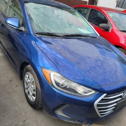 2017 Hyundai Elantra 
