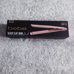 New bebe pink sleek flat iron blush 
For all hair type 
Heats to 450 ºF