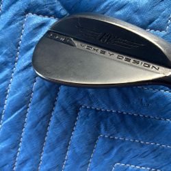 Titleist Vokey SM8 Wedge 54° Black Finish +1/2”