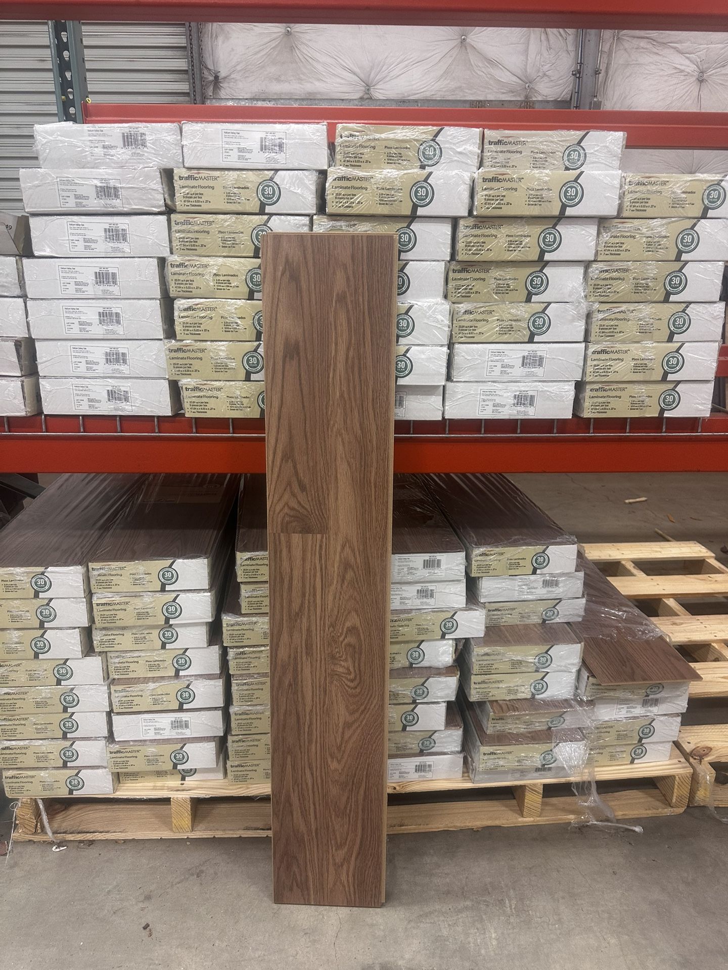 Traffic Master Laminate Flooring (24 Sqft/box) - 4000 Sqft Available