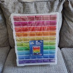 CLEAR PLASTIC ORGANIZER 