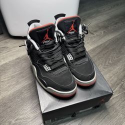 Jordan 4 Breds 2019