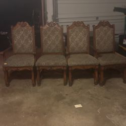 Kitchen Table Chairs Very Nice