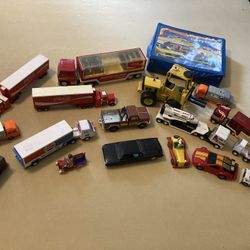 Vintage Toys And Trucks 