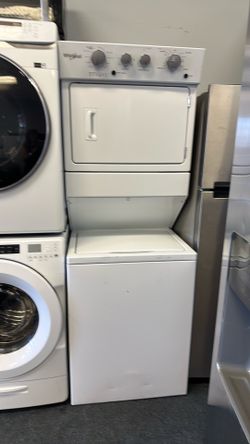 27” Whirlpool washer and dryer set stackable