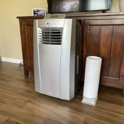 LG Ac Unit Works Great Needs A New Window Vent 175 OBO Pick Up Only Need Gone Asap No Trades