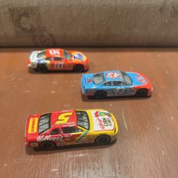 Vintage CHAMPIONS CARS ! 3 pieces 