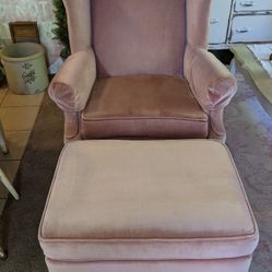 Beautiful Antique Chair And Ottoman Still In Excellent Condition 