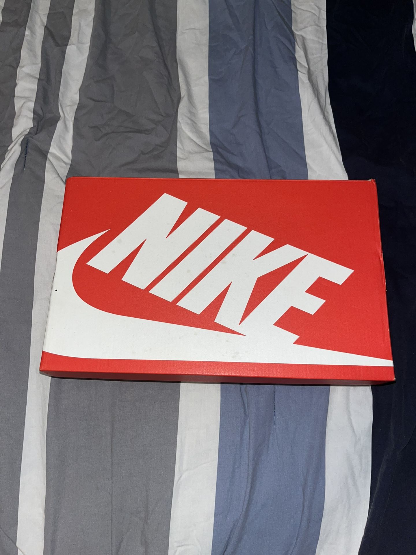 Nike Dunk USC Red Color Way