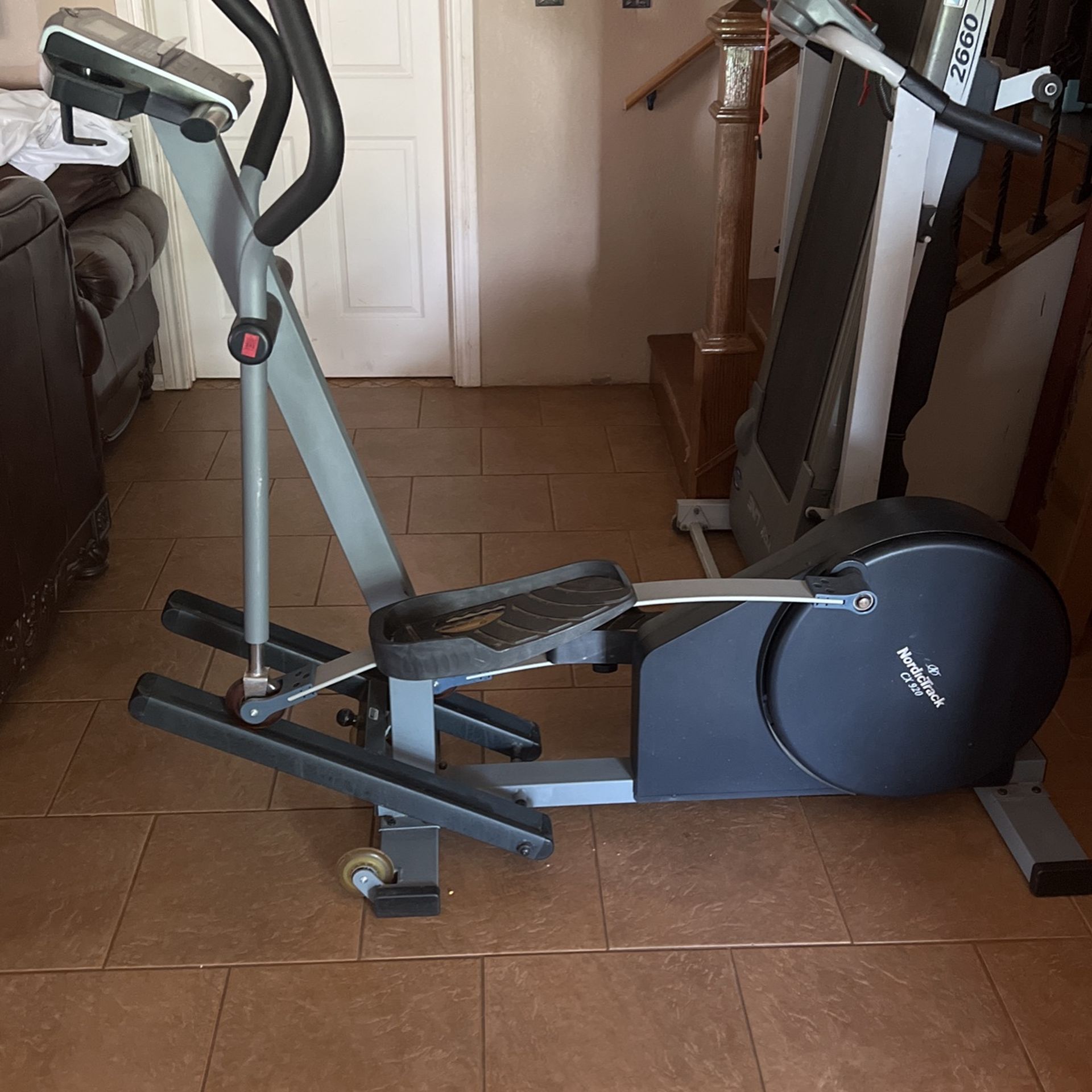 Exercise Machine Nordictrack Cxt 910 Retail Price Elliptical