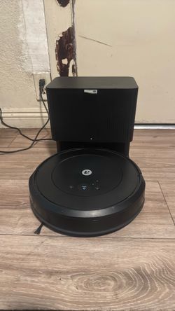 Roomba essential robot model number  rcc-y1